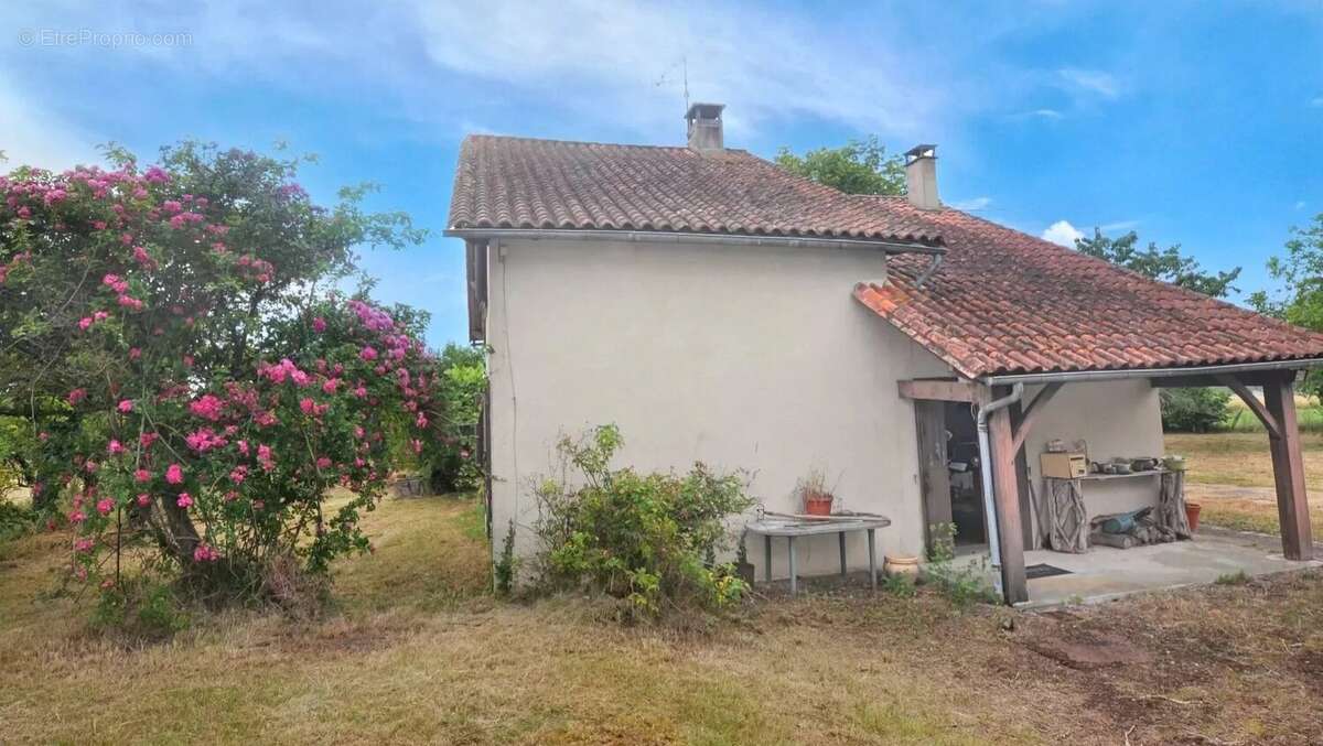 Maison à SAINT-AULAYE