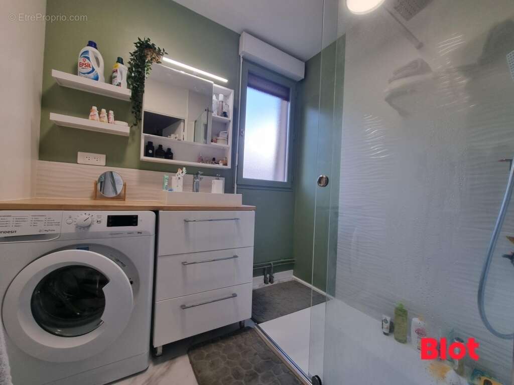 Appartement à PARTHENAY-DE-BRETAGNE