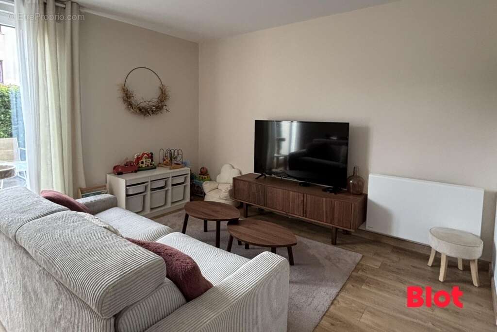 Appartement à PARTHENAY-DE-BRETAGNE