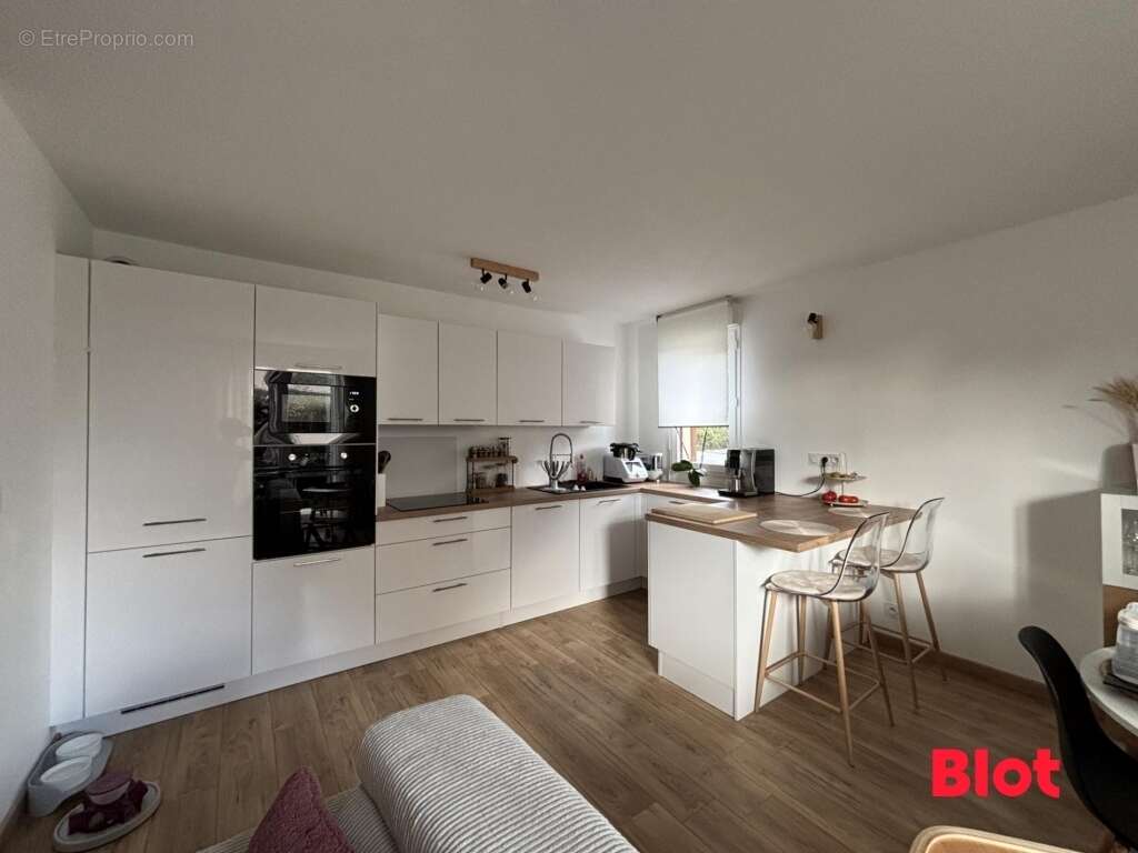 Appartement à PARTHENAY-DE-BRETAGNE
