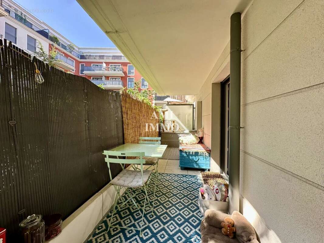 Appartement à CHATILLON