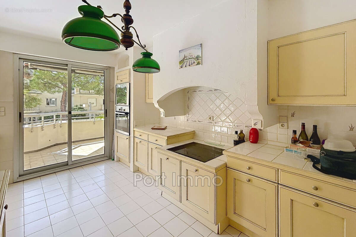 Appartement à CAGNES-SUR-MER