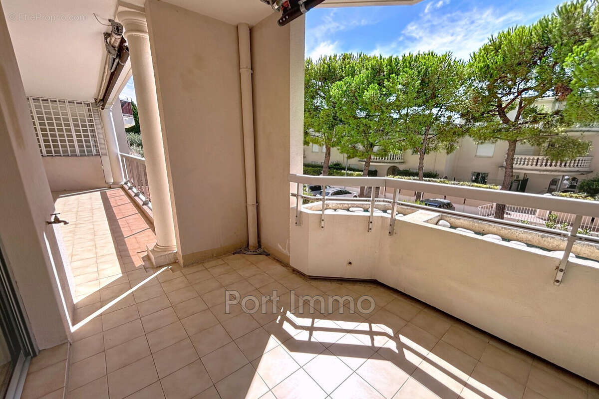 Appartement à CAGNES-SUR-MER