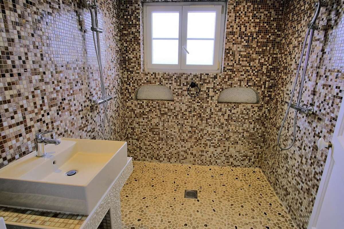 Maison à COURSEULLES-SUR-MER