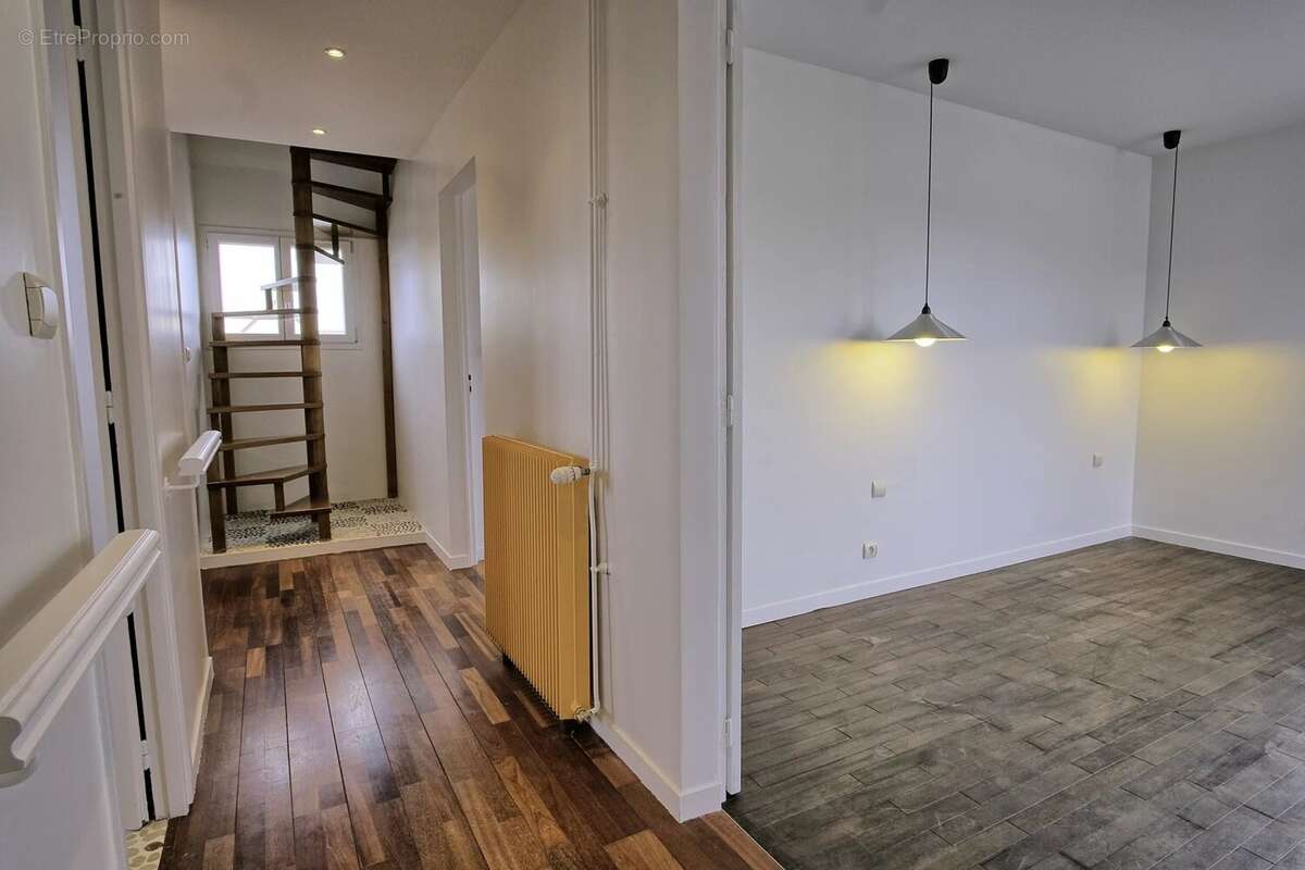 Maison à COURSEULLES-SUR-MER