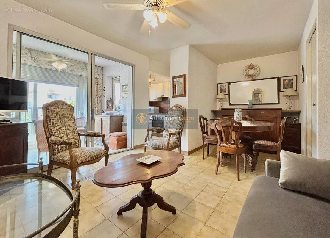 Appartement à FREJUS