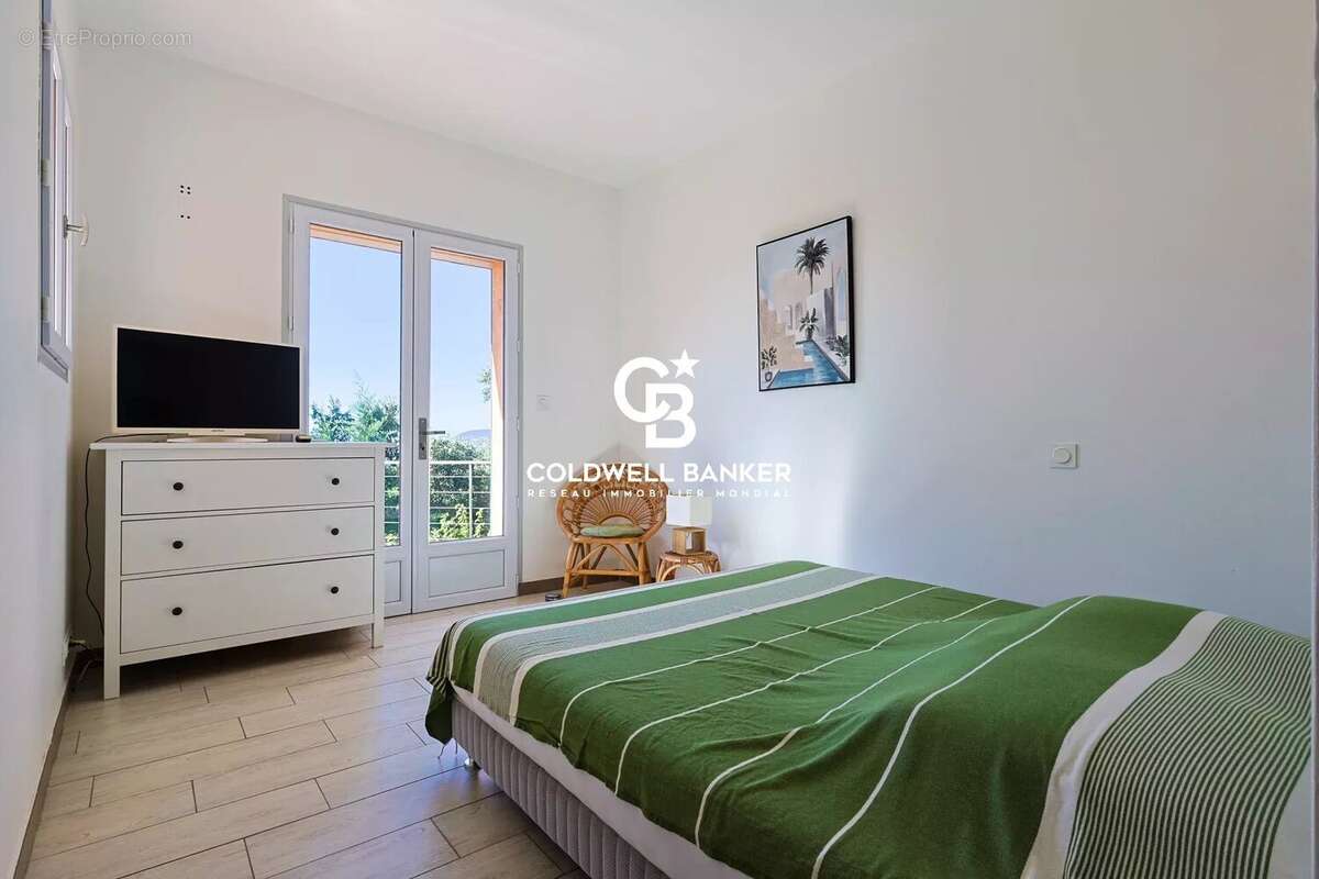 Maison à LA CROIX-VALMER