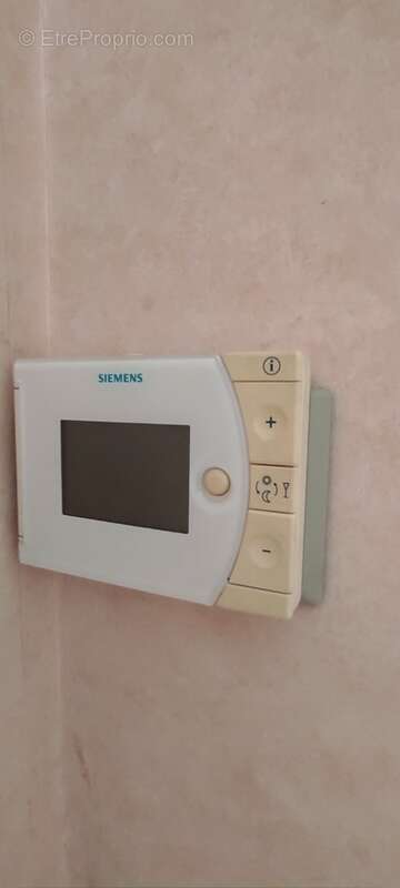 Maison à COUZE-ET-SAINT-FRONT