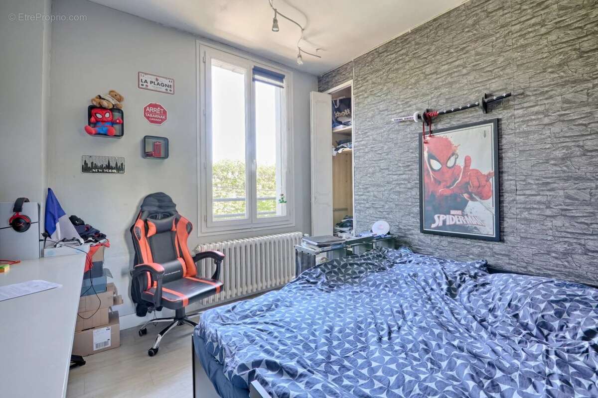 Maison à SAINT-MAUR-DES-FOSSES