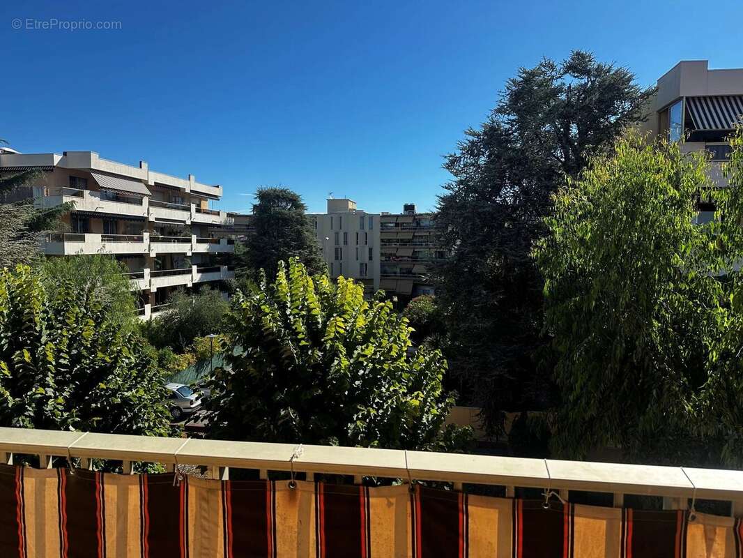 Appartement à CAGNES-SUR-MER