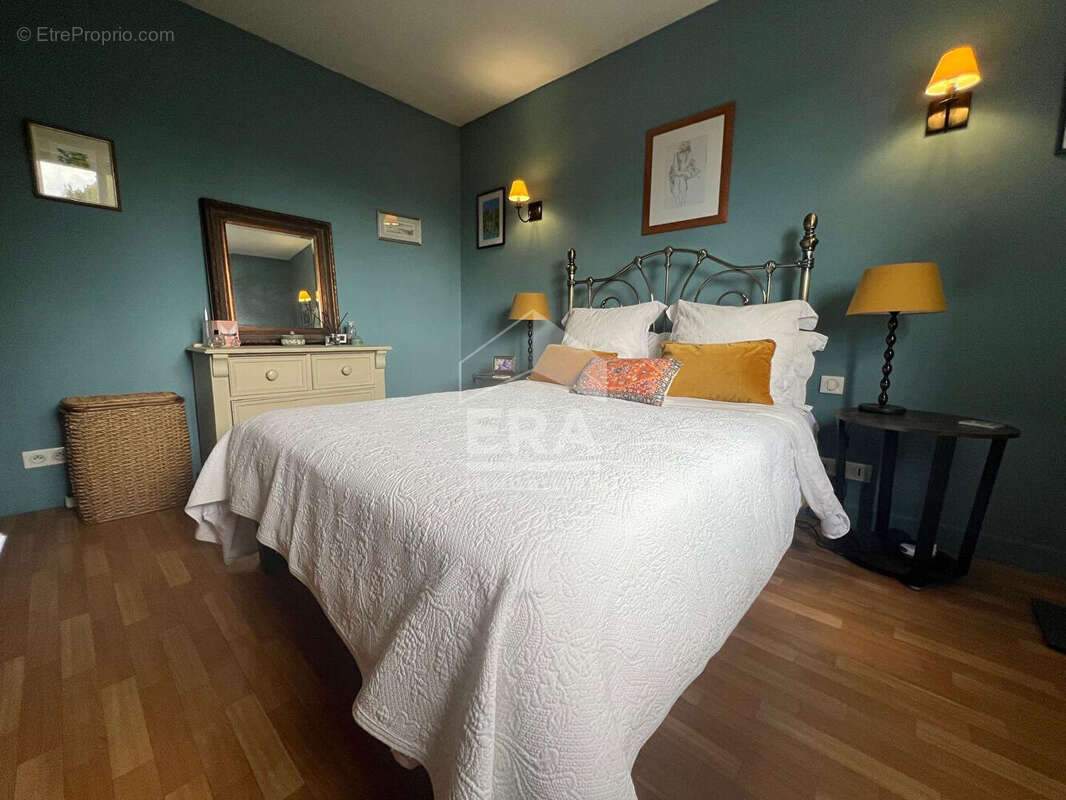 Maison à CASTELNAU-DE-MONTMIRAL