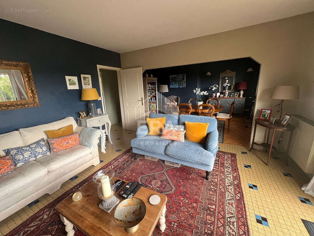 Maison à CASTELNAU-DE-MONTMIRAL