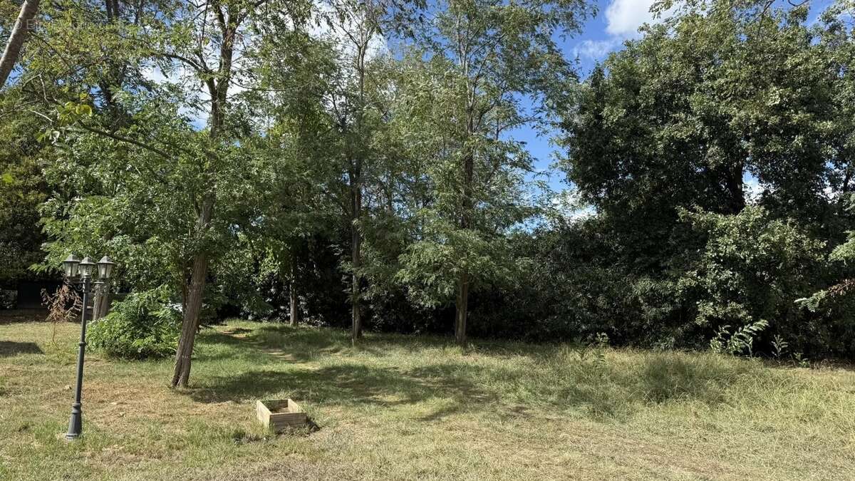 Maison à SANTA-LUCIA-DI-MORIANI