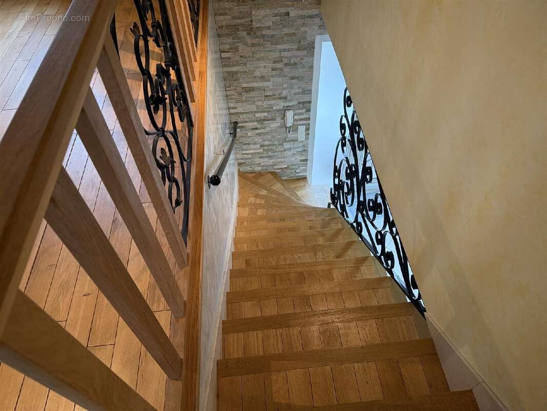 Maison à CHAMPIGNY-SUR-MARNE