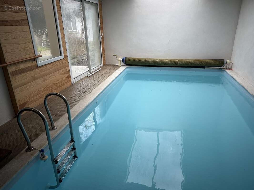 Maison à CHAMPIGNY-SUR-MARNE