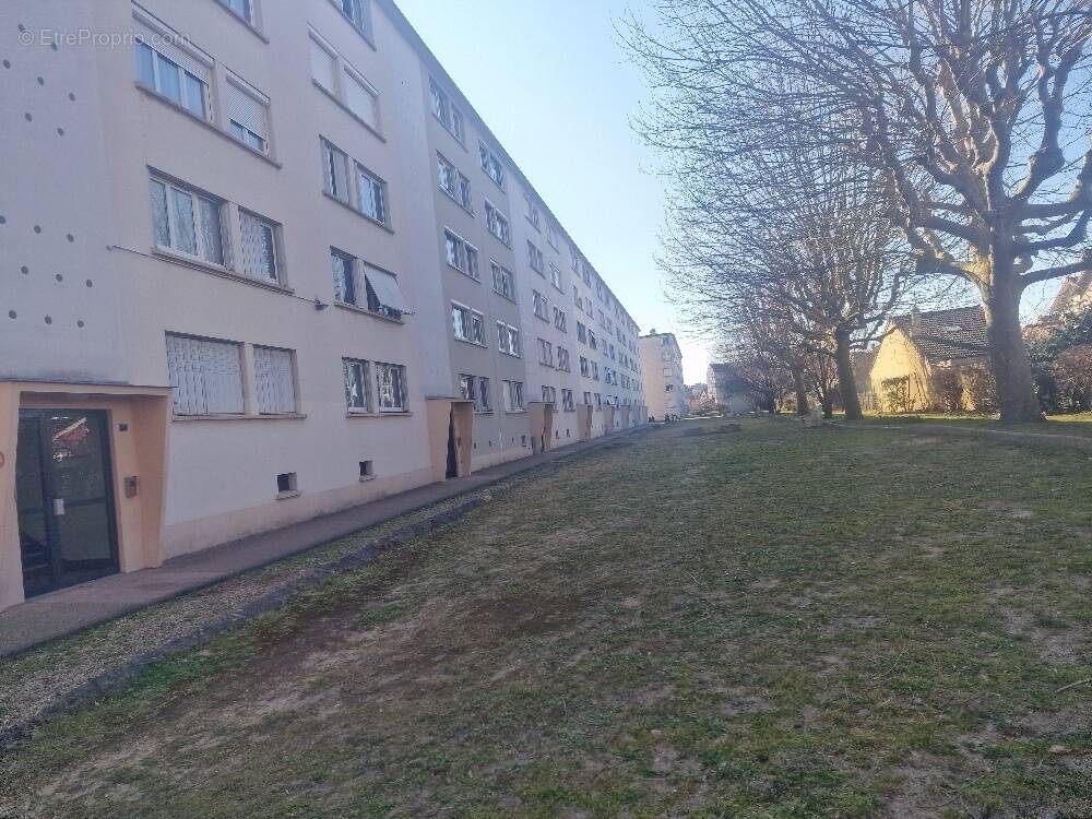 Appartement à CHAMPIGNY-SUR-MARNE