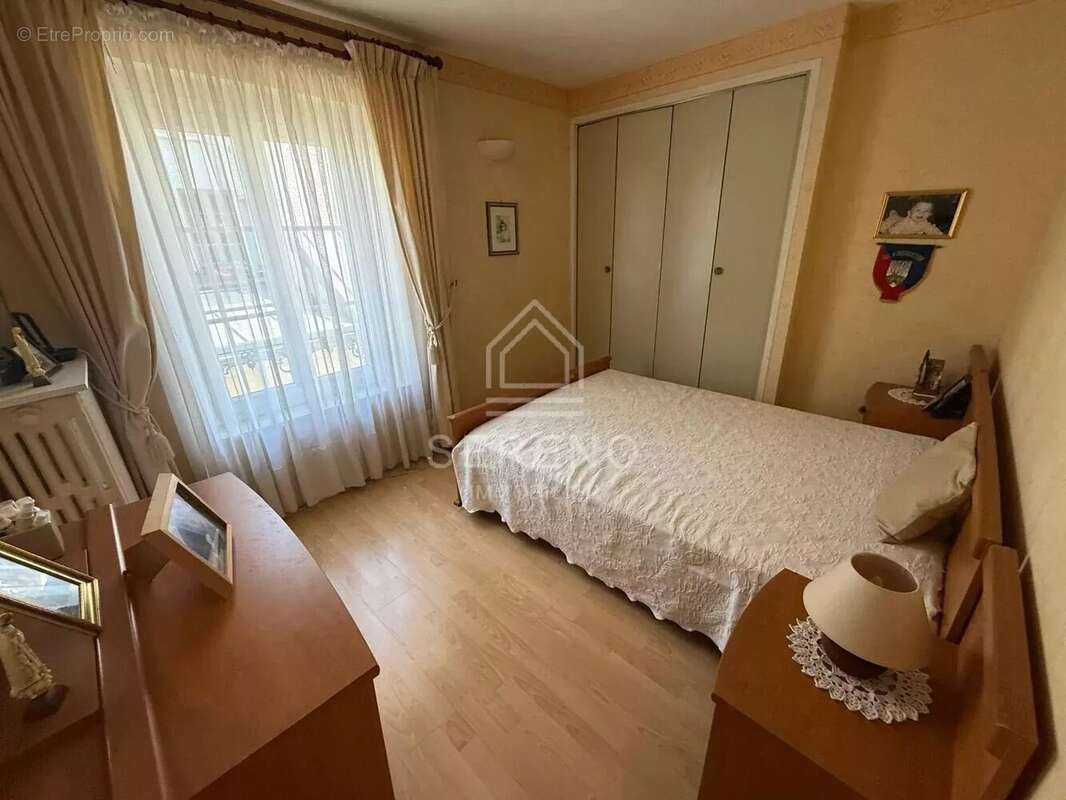 Maison à FONTENAY-SOUS-BOIS