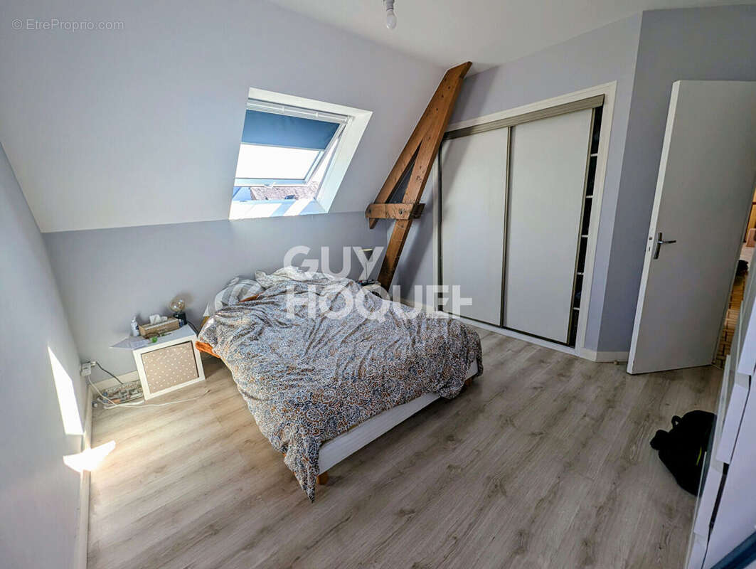 Appartement à CHEMAZE