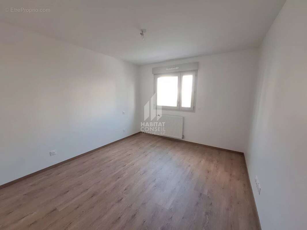 Appartement à MOIRANS