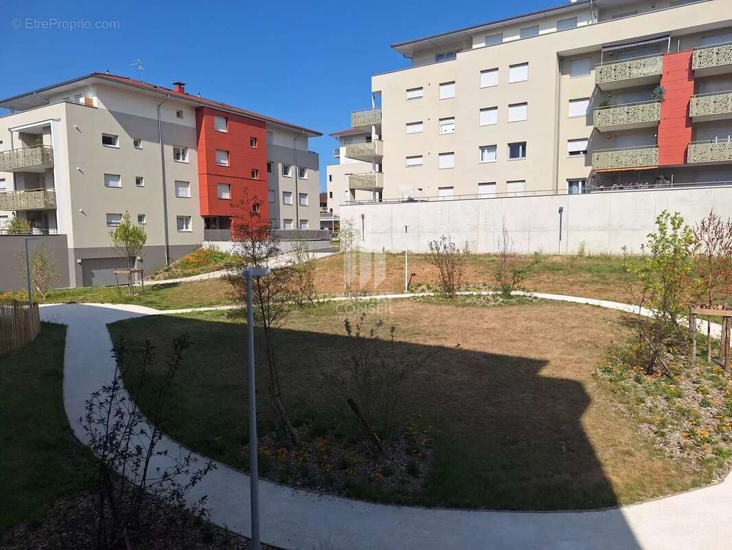 Appartement à MOIRANS