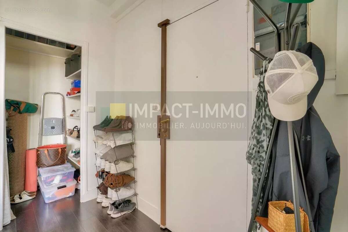 Appartement à LEVALLOIS-PERRET