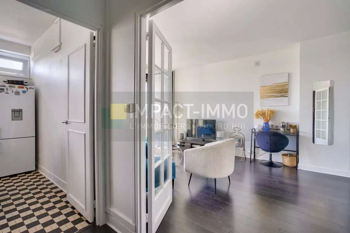 Appartement à LEVALLOIS-PERRET