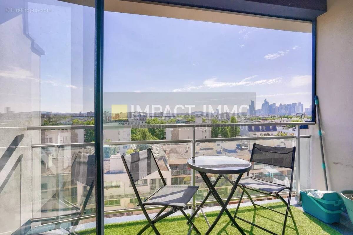 Appartement à LEVALLOIS-PERRET