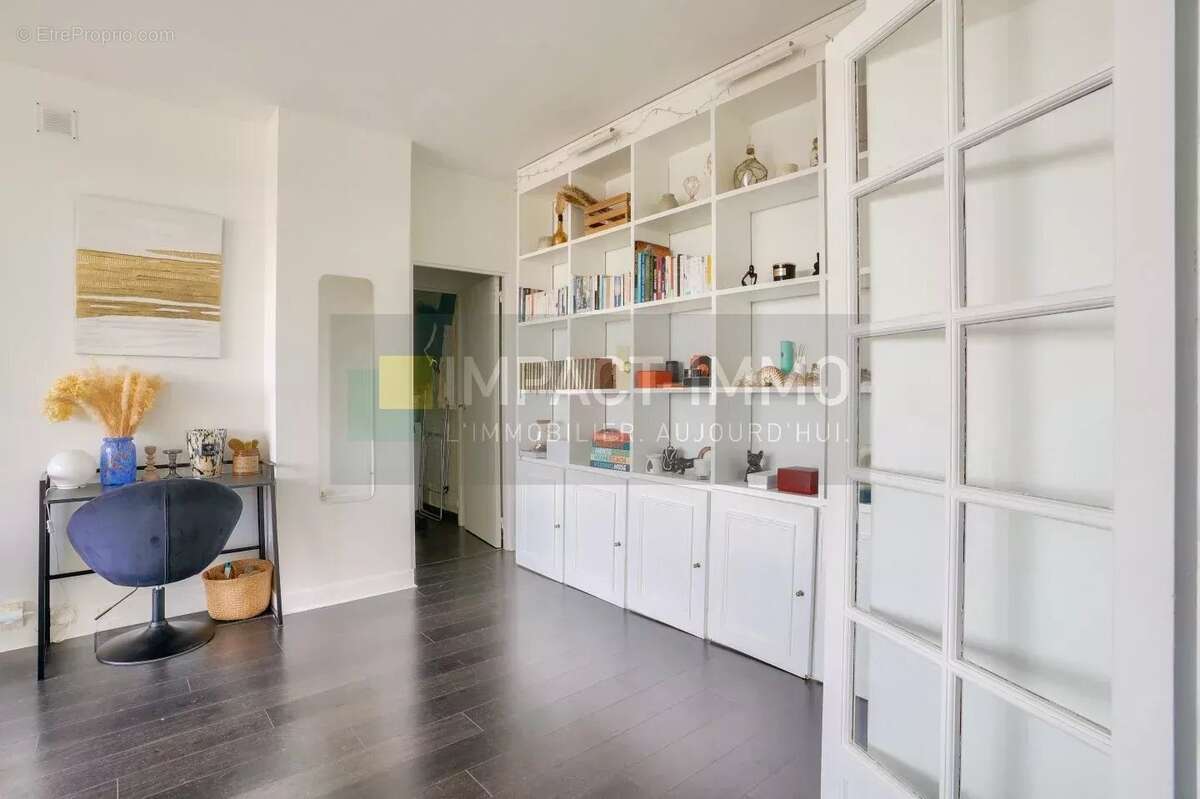 Appartement à LEVALLOIS-PERRET