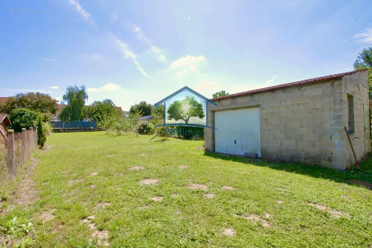 Maison à LA FERTE-GAUCHER