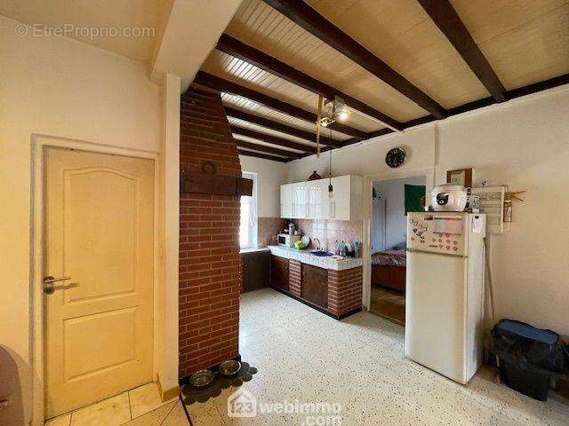 Appartement à THIESCOURT