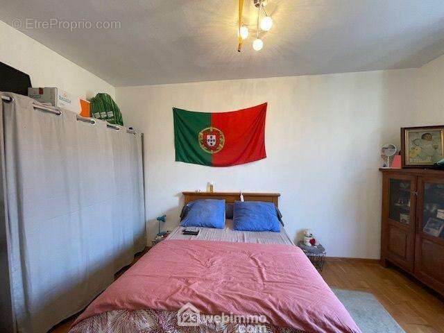 Appartement à THIESCOURT