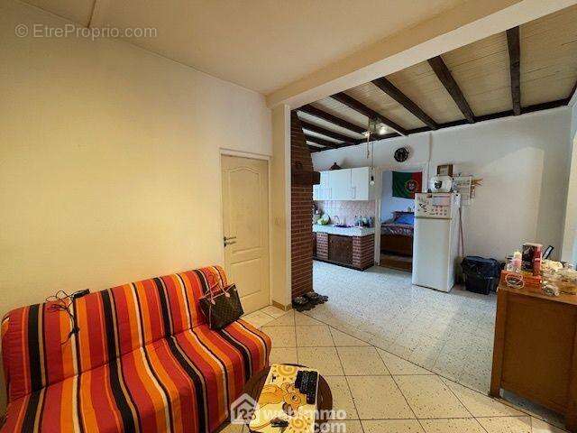 Appartement à THIESCOURT