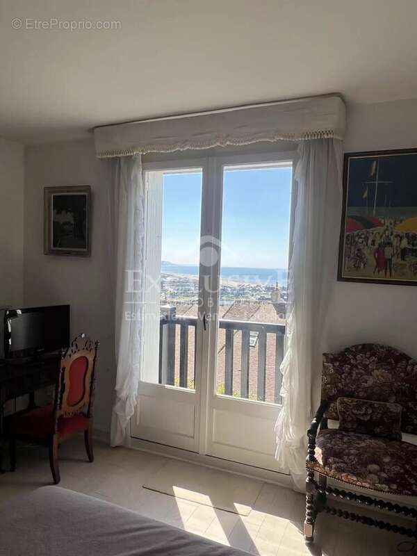 Appartement à TROUVILLE-SUR-MER