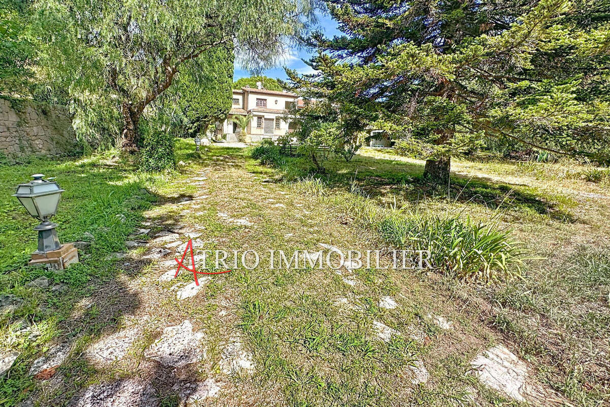 Maison à CAGNES-SUR-MER