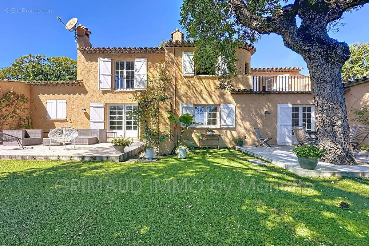 Maison à GRIMAUD