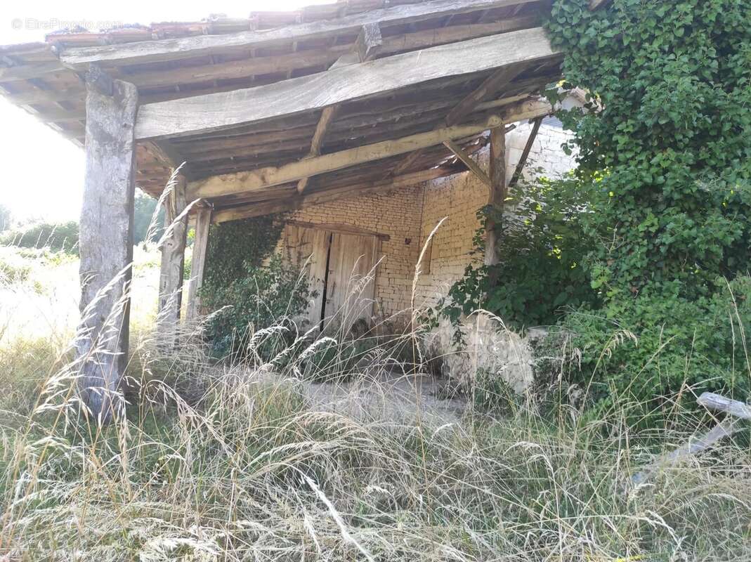 Maison à MONTDOUMERC