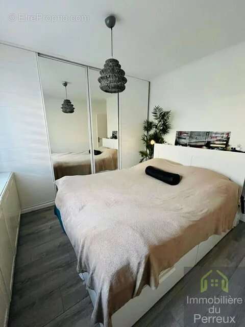 Appartement à LE PERREUX-SUR-MARNE