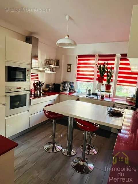 Appartement à LE PERREUX-SUR-MARNE