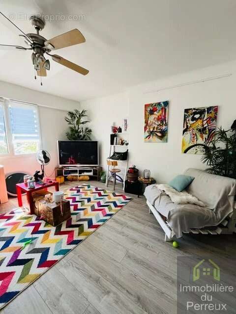 Appartement à LE PERREUX-SUR-MARNE