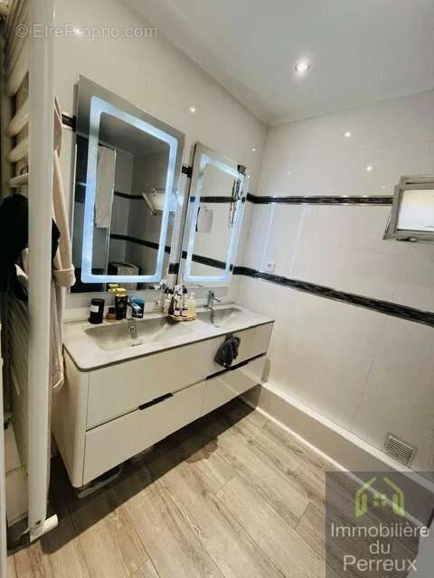 Appartement à LE PERREUX-SUR-MARNE