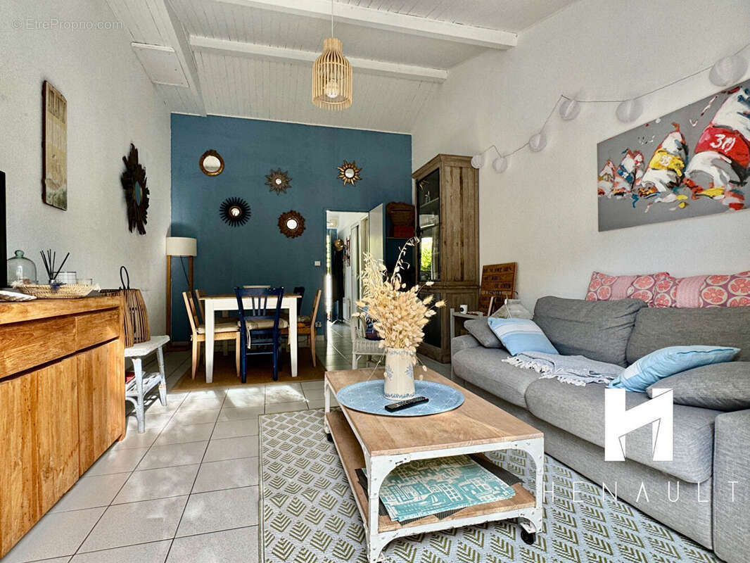 Maison à LA COUARDE-SUR-MER