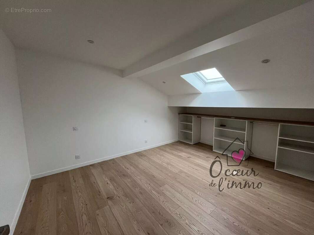 Maison à BEGROLLES-EN-MAUGES