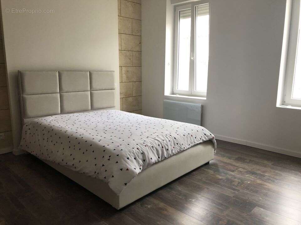 CHAMBRE SUITE PARENTALE  - Maison à PAUILLAC