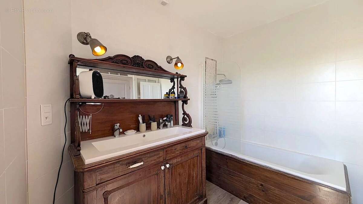 Maison à LE PONT-DE-BEAUVOISIN