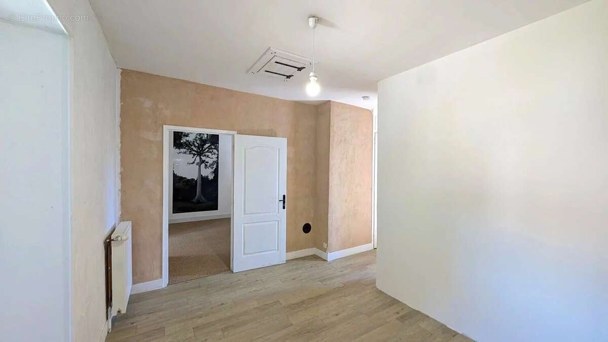 Maison à LE PONT-DE-BEAUVOISIN