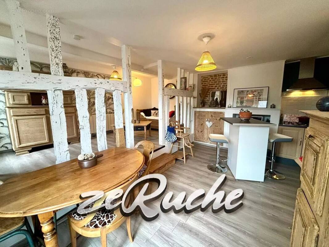 Appartement à PONT-L&#039;EVEQUE