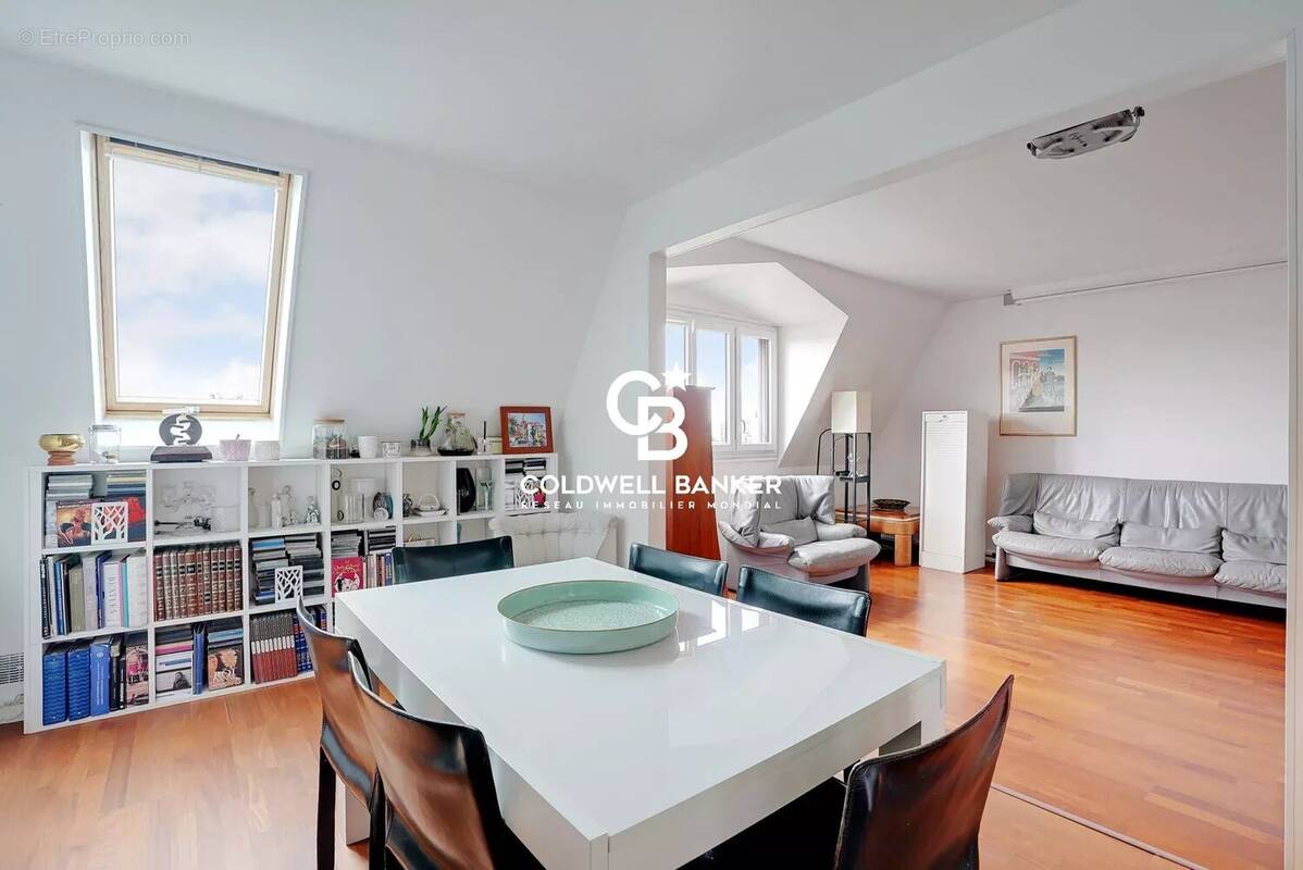 Appartement à RUEIL-MALMAISON