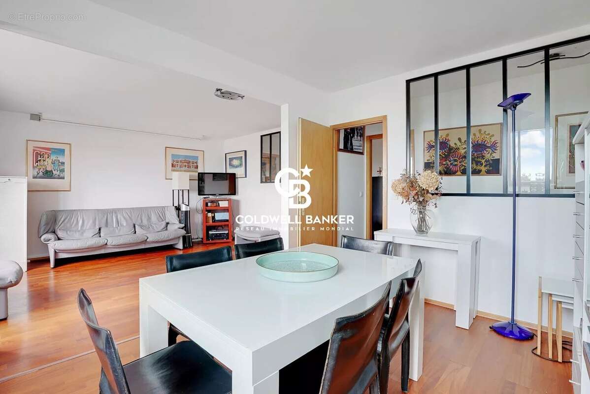 Appartement à RUEIL-MALMAISON