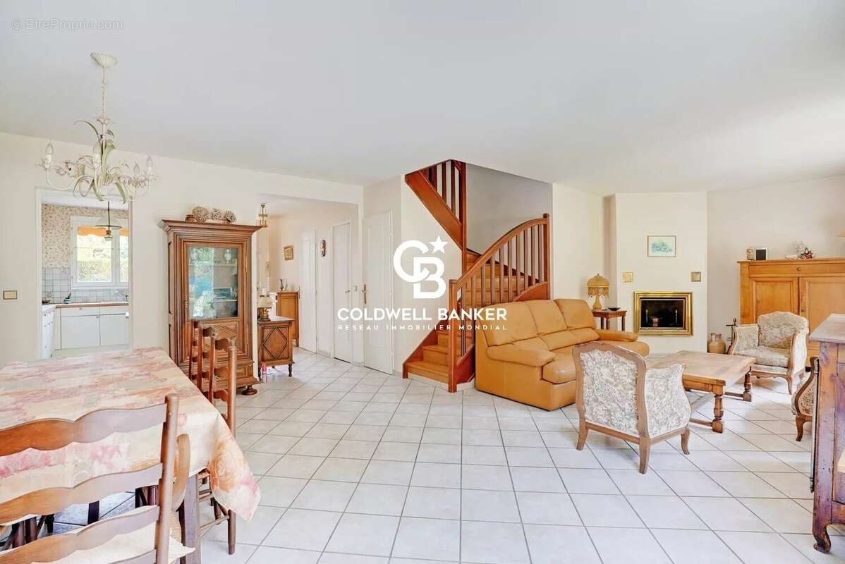 Maison à SAINT-GERMAIN-EN-LAYE