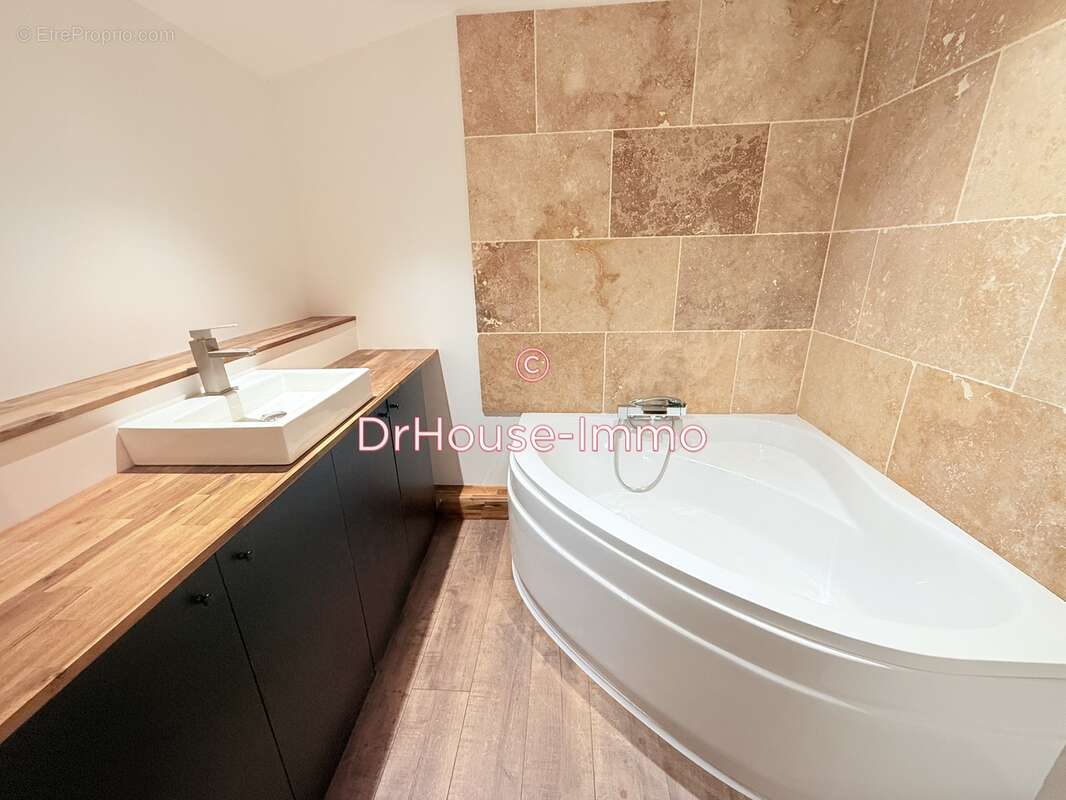 Appartement à VERTHEUIL